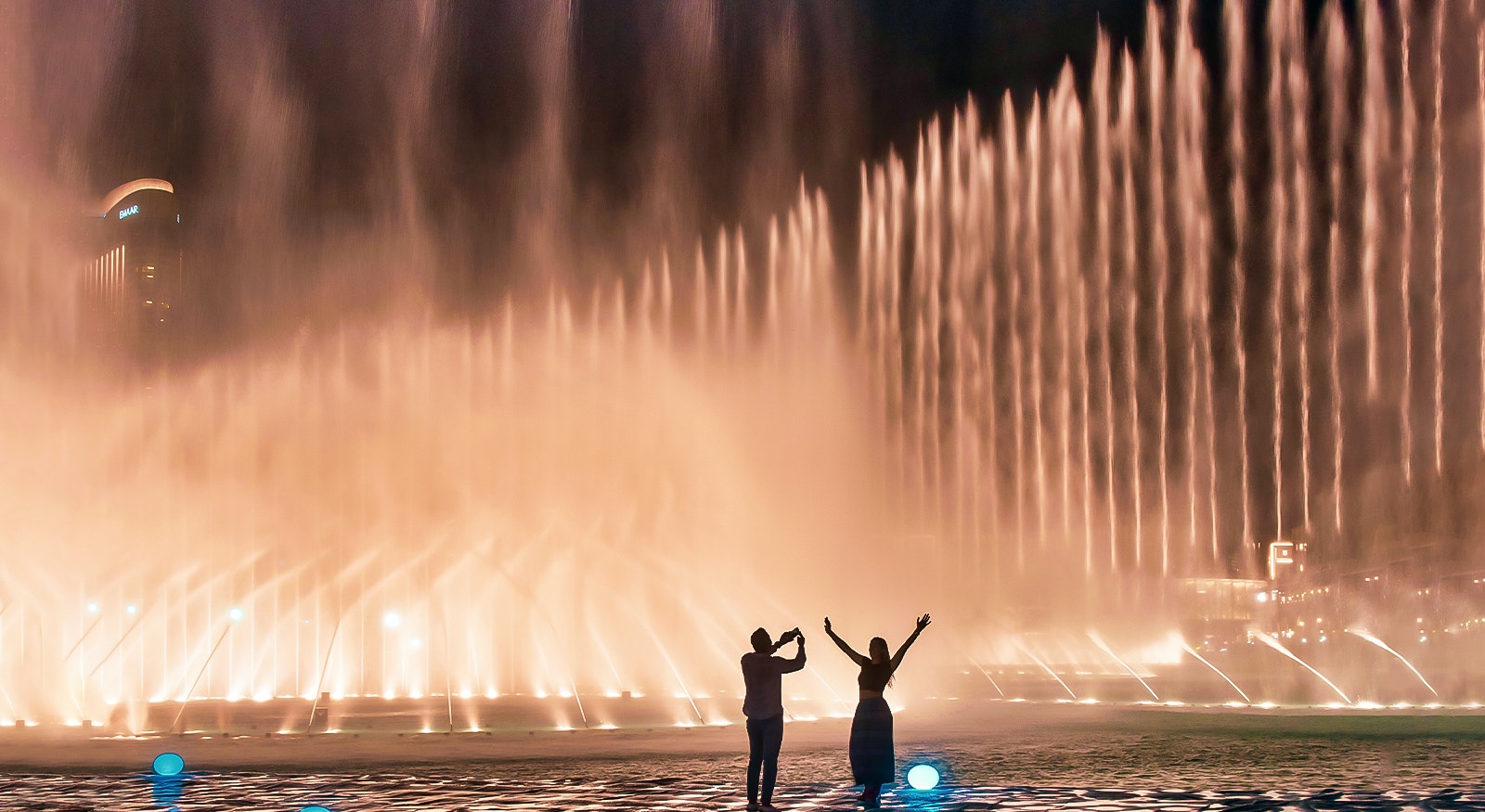 Dubai Fountain Boardwalk 