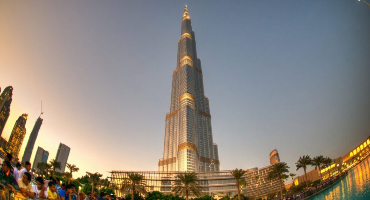 Burj Khalifa - At The Top - 124 + 125 Floor
