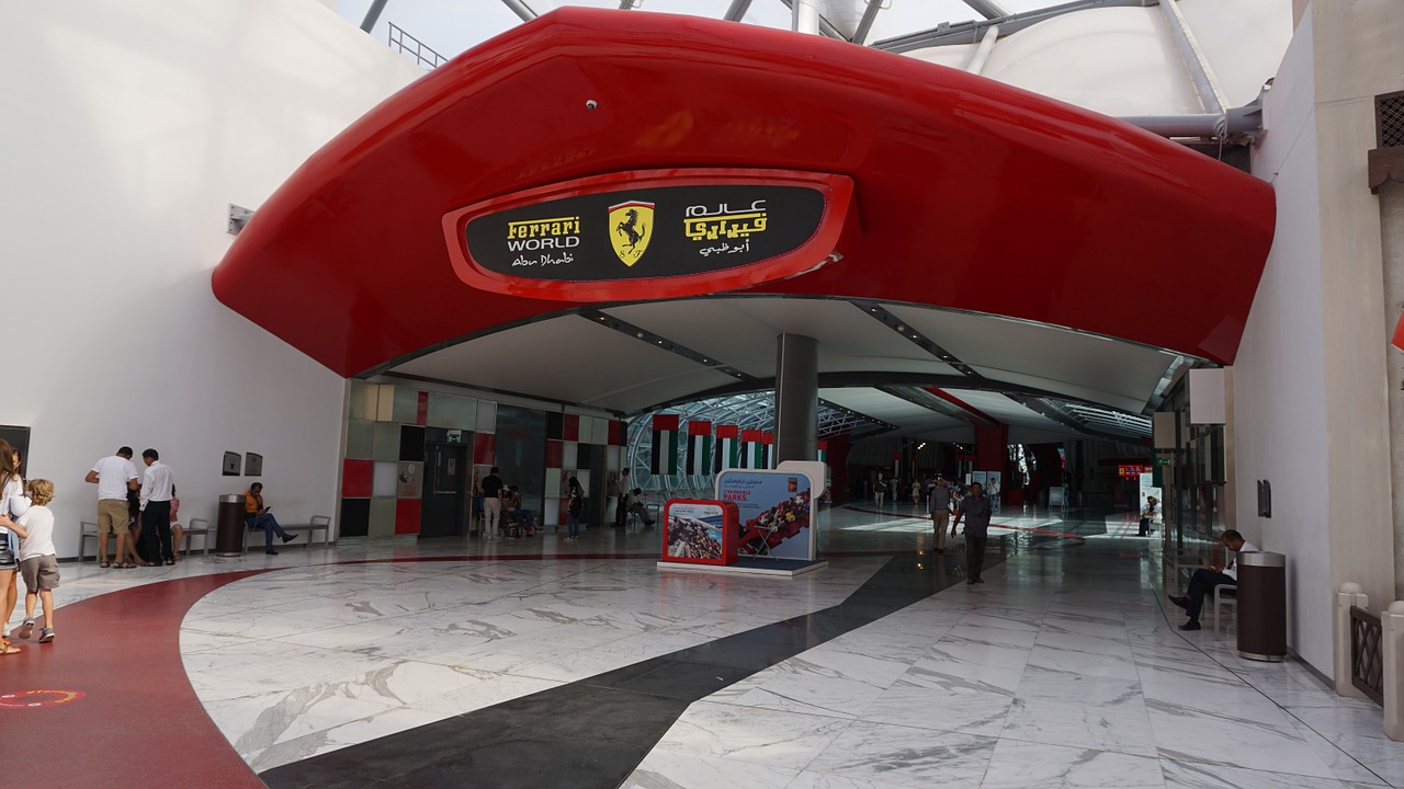 01 Day All 03 Parks - Ferrari world, Yas Waterpark and Warner Bros